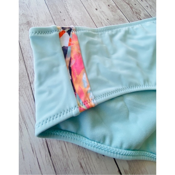 🔆 Roxy Fitness SD Shorty Bikini Bottom - Picture 6 of 11